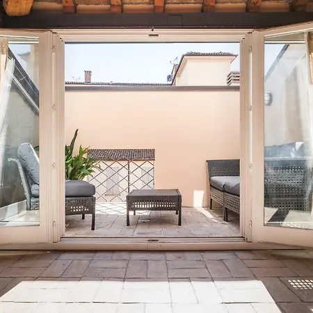 Altabella Rooftop Apartment *