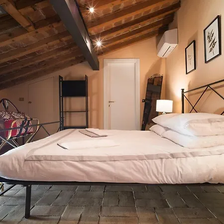 Altabella Rooftop * Bologna