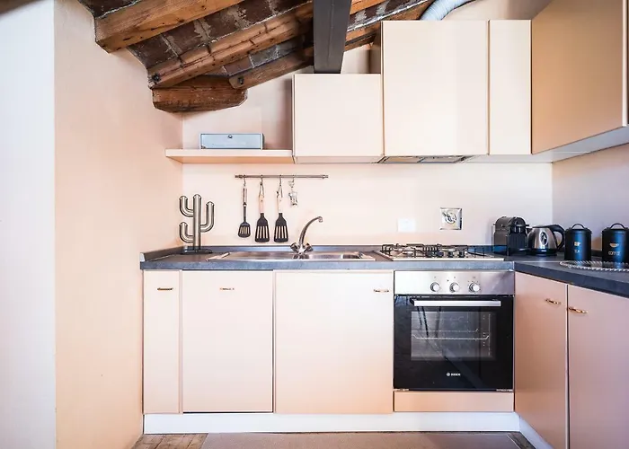 Altabella Rooftop * Bolonha