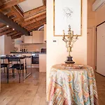 Altabella Rooftop Apartment Bologna